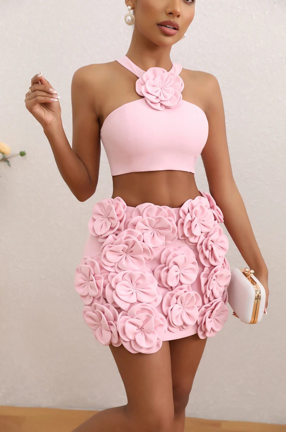 New sexy pink neck hanging backless dress, women's temperament short skirt decoration flower party dress set