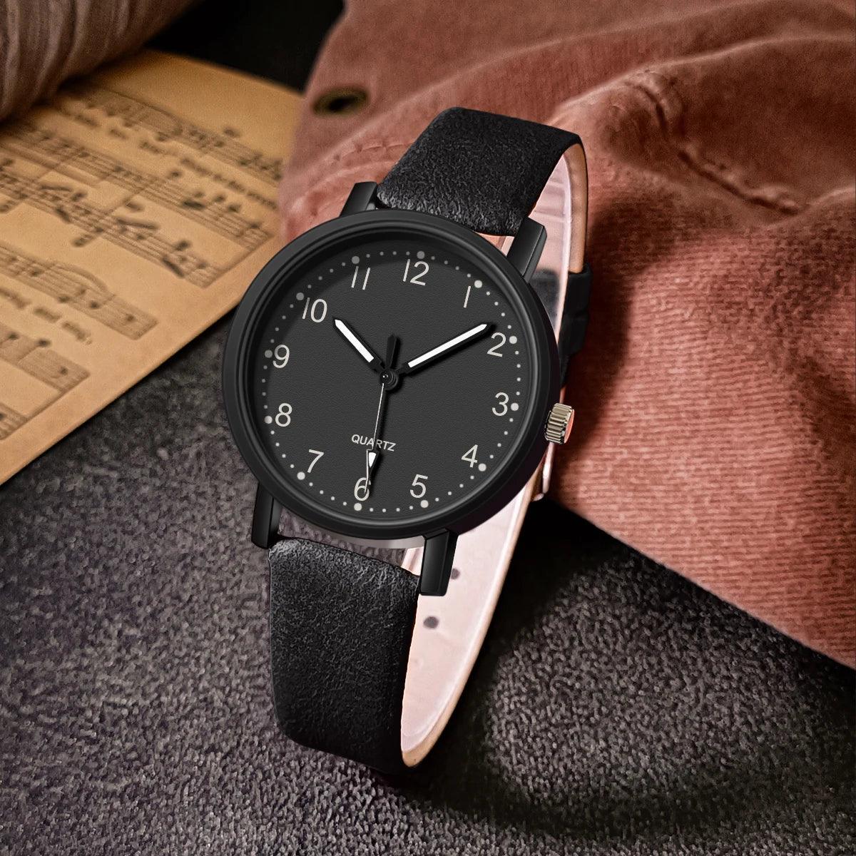 Heritage Luxe Leather Watch – A Timeless Vintage Statement