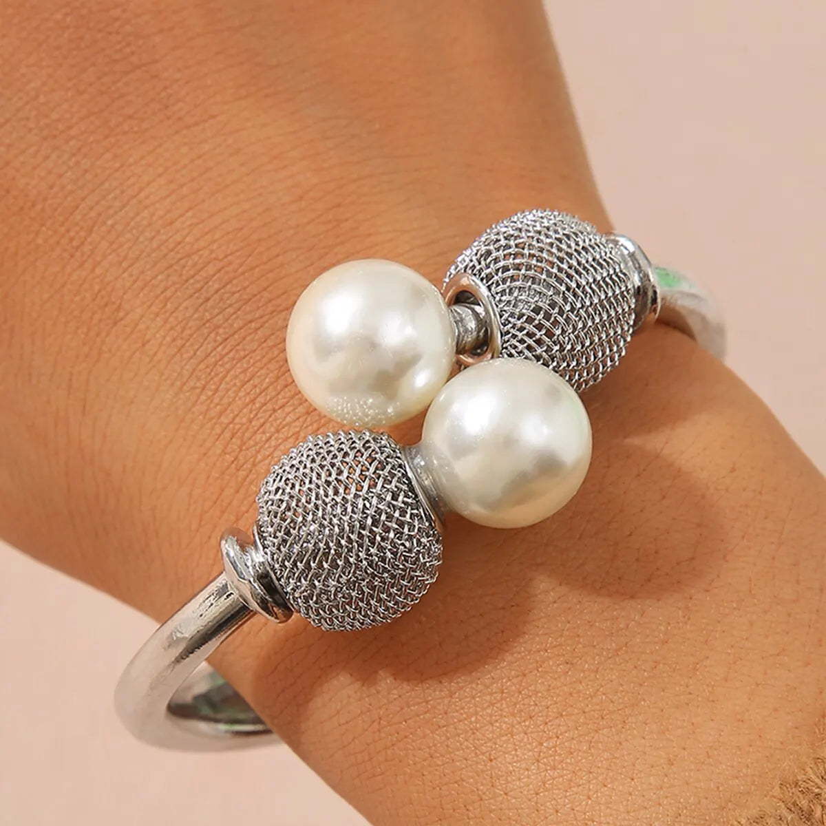 Bracelet Adjustable New Style Creative Simple Temperament Lady Pearl Spherical Geometry Atmosphere Lady Jewelry