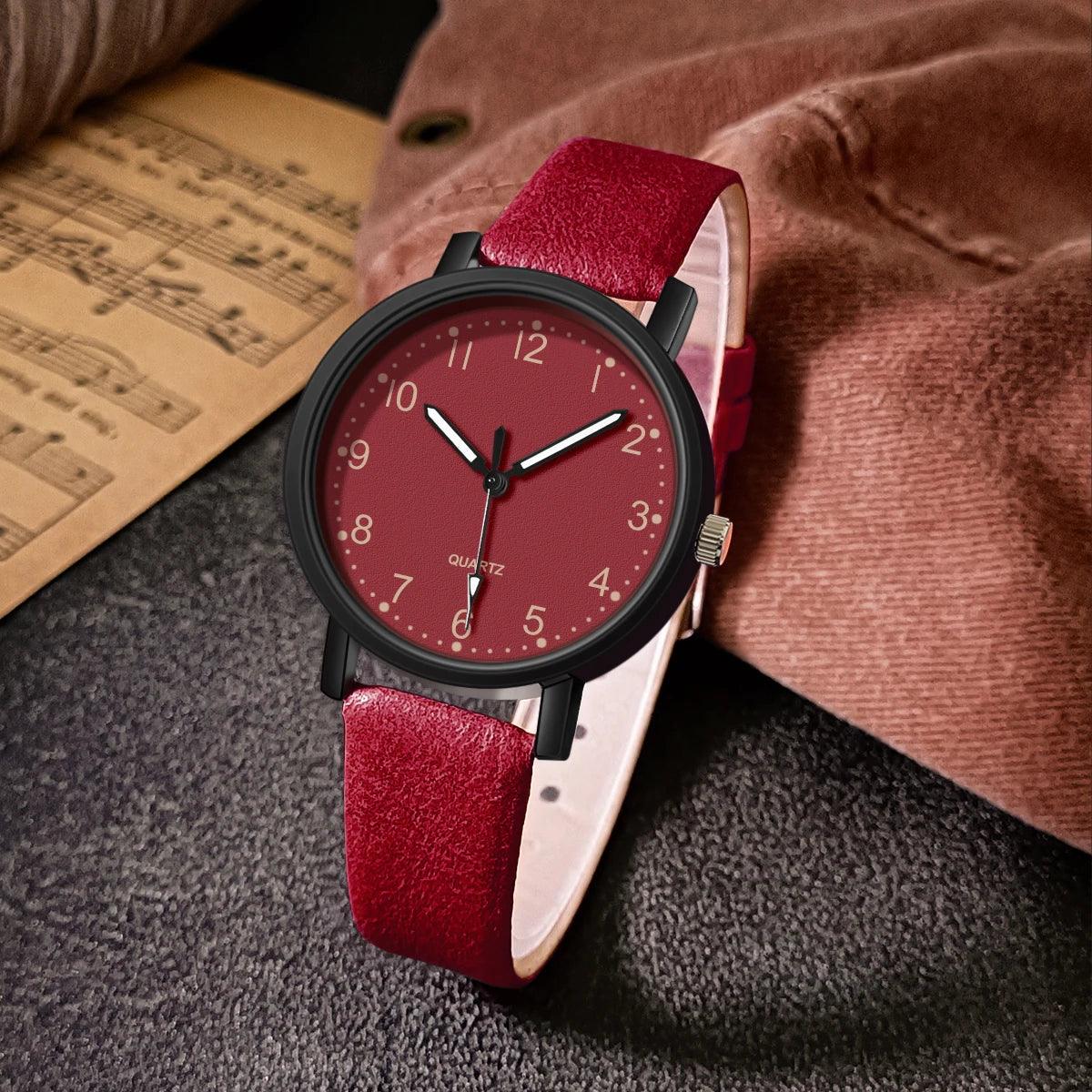 Heritage Luxe Leather Watch – A Timeless Vintage Statement