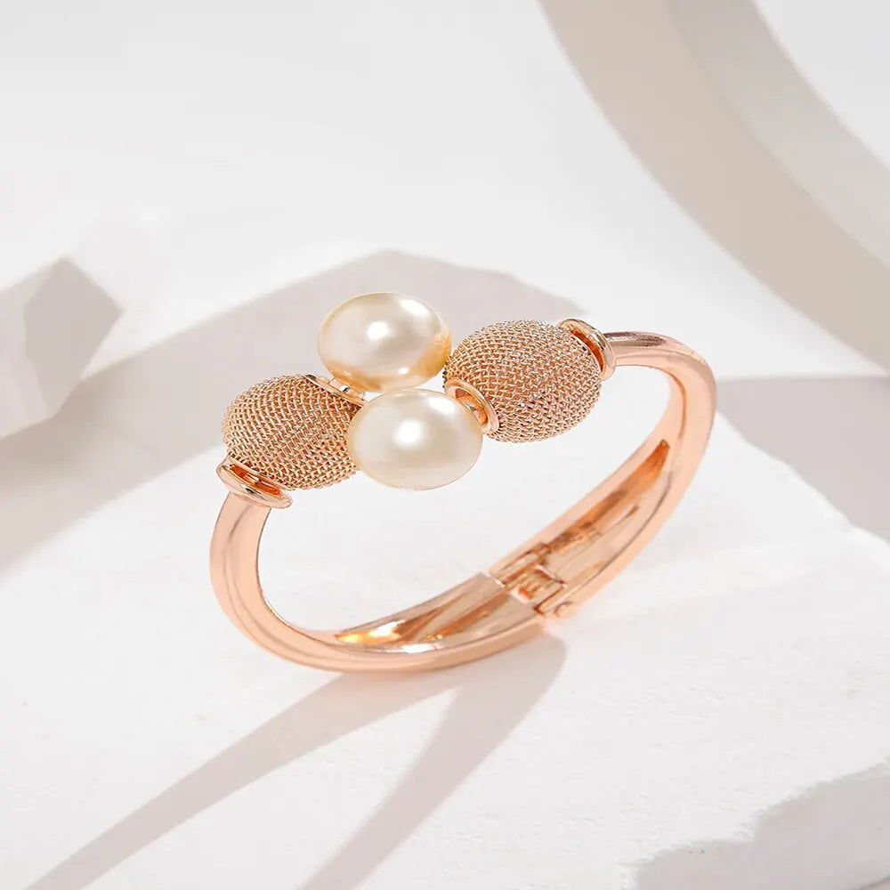 Bracelet Adjustable New Style Creative Simple Temperament Lady Pearl Spherical Geometry Atmosphere Lady Jewelry